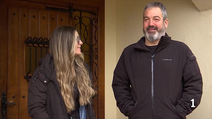 Telediario 2 - En España, 17.000 niños en centros de acogida esperan una familia