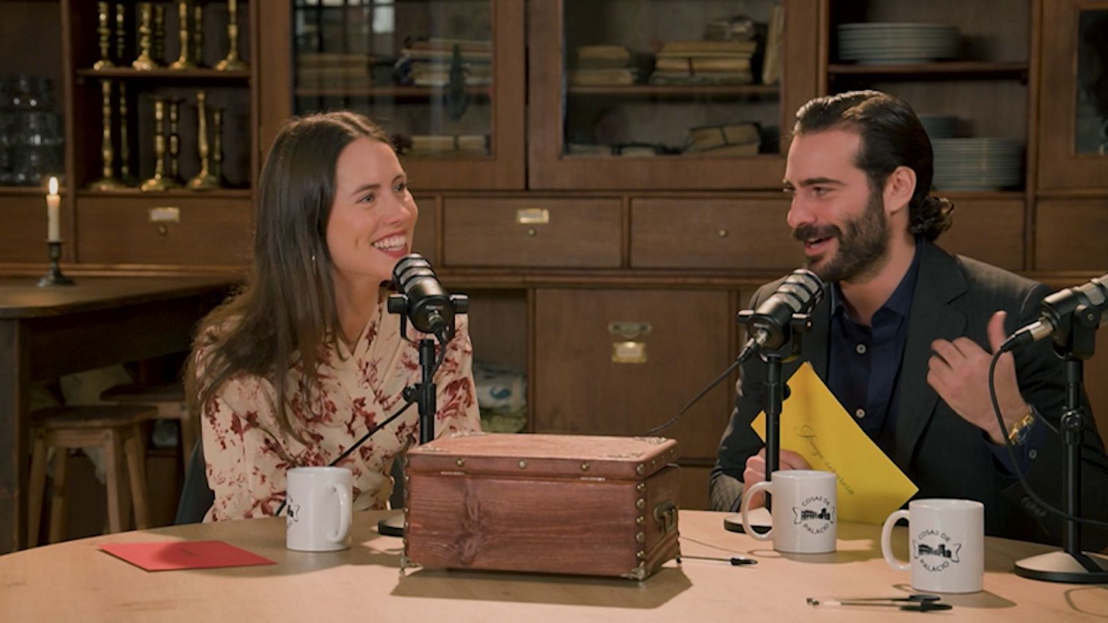 Cosas de palacio - Las bragas robadas de Mercedes - Cosas de palacio | Ver