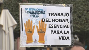 Las trabajadoras del hogar se concentran por un empleo digno y contra la precariedad