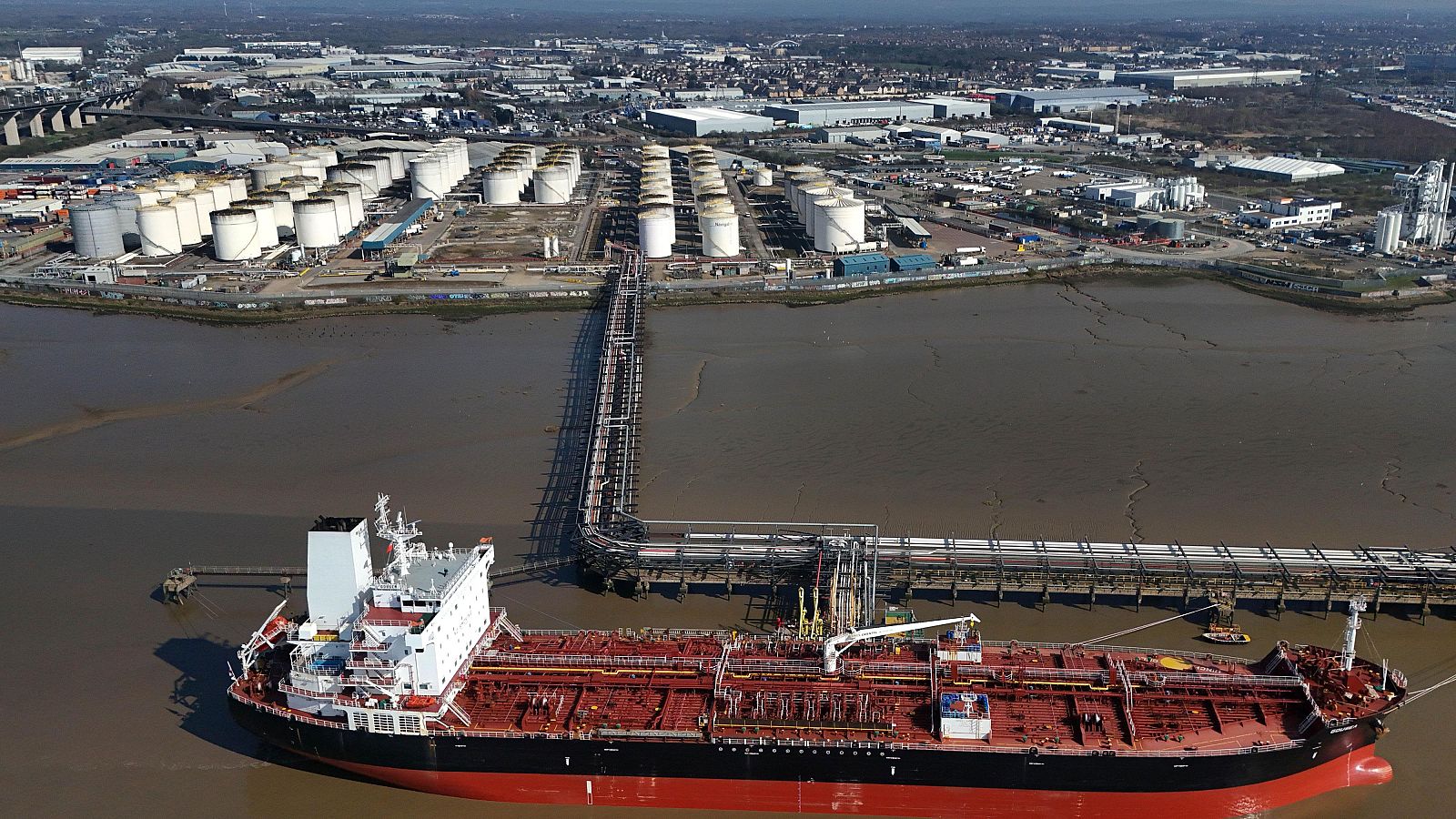 Trump moviliza tropas de élite para tomar el estrecho de Ormuz por la fuerza | Ver