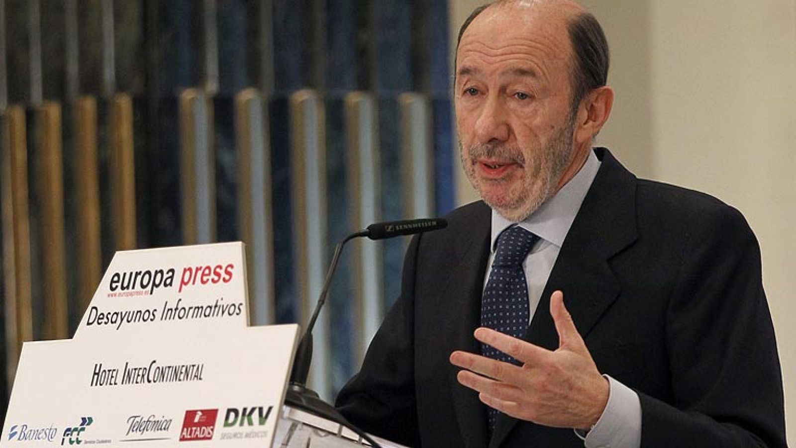 Rubalcaba anuncia que PSOE y PSC revisarán su relaciones para "dejar claras las reglas" - Informativo 24h | Ver