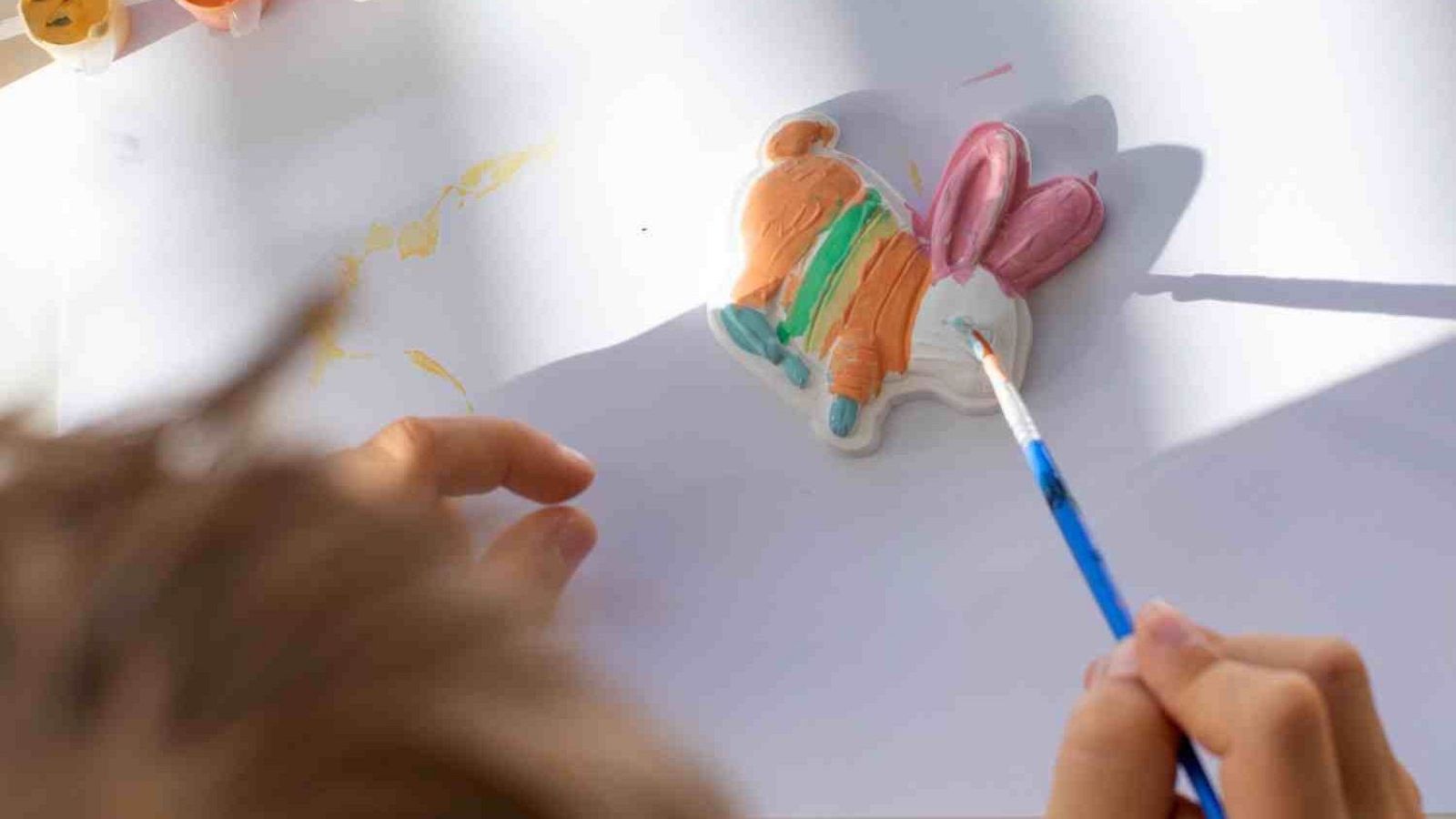 El Gobierno de Navarra eliminará 33 aulas de 3 años - Telenavarra | Ver