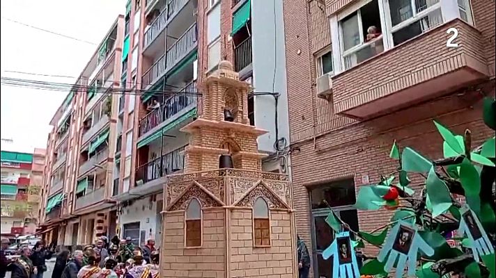 En lengua de signos - La AVS celebra su centenario en Fallas
