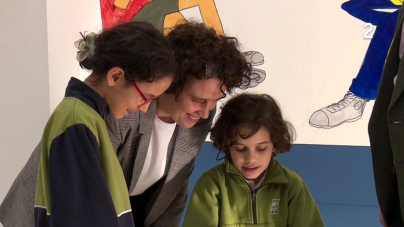 Olivia ganadora en Espa�a de IdeasforEars - En lengua de signos | Ver