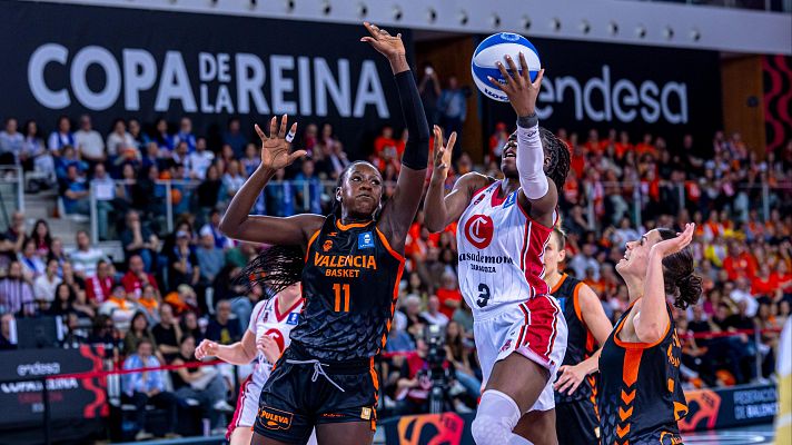 Baloncesto en RTVE - Elena Buenavida brilla para meter al Valencia Basket en la final de la Copa de la Reina
