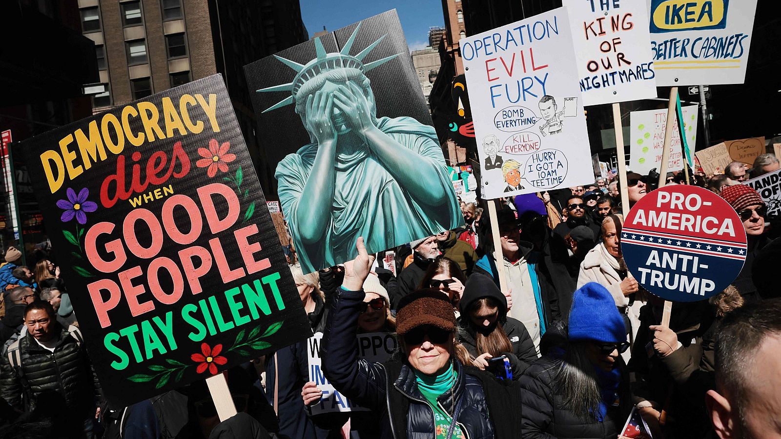 Telediario - 21 horas - 28/03/26 - Lengua de signos - Telediario en lengua de signos | Ver