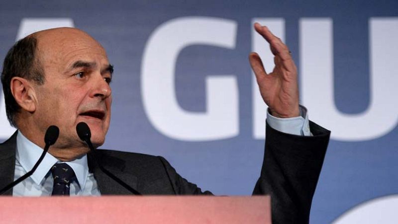 Bersani pide que todos los partidos "asuman su responsabilidad" y mira especialmente a Grillo - La tarde en 24h | Ver