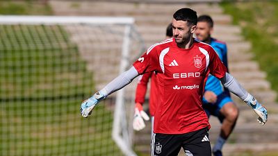 Joan García, motivado  ante su posible debut con la selección espa��ola en Cornellà