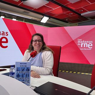 'Vivir a jornada completa' un libro para aprender a parar y escucharse