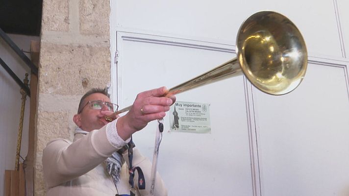 Noticias de Castilla y León - El tararú: la singular corneta de la Semana Santa palentina que pocos saben tocar