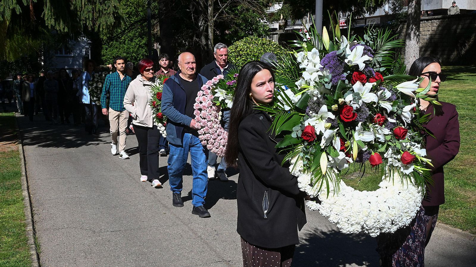 Villablino rinde homenaje a los mineros fallecidos en el accidente de Cerredo - Noticias de Castilla y León | Ver