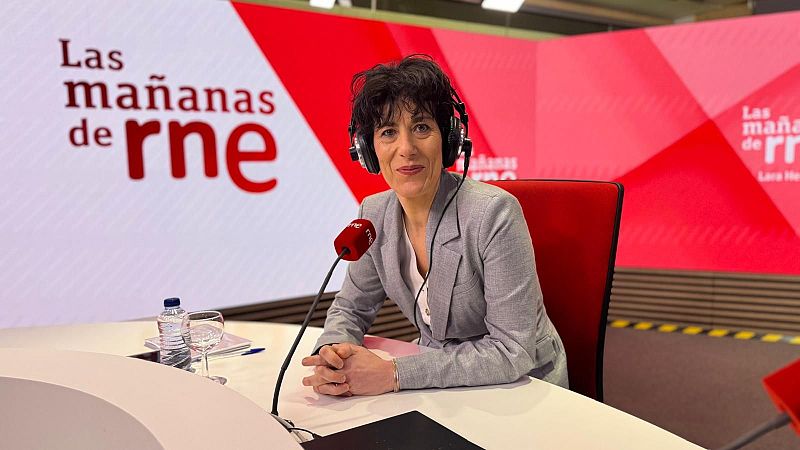 Saiz acusa al PP de dar "un giro absoluto" y estar supeditado a la ultraderecha - Las mañanas de RNE | Ver