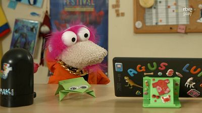 Agus y Lui - Rana saltarina de papiroflexia - Agus & Lui: Churros y Crafts | Ver