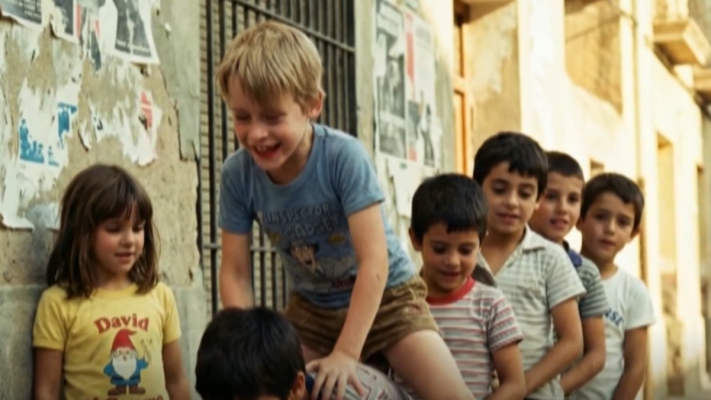 Telediario 2 - El creador Agu Méndez convierte lo imposible en recuerdos con IA