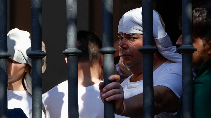 Telediario 1 - José Molina se despide como costalero tras más de 40 años