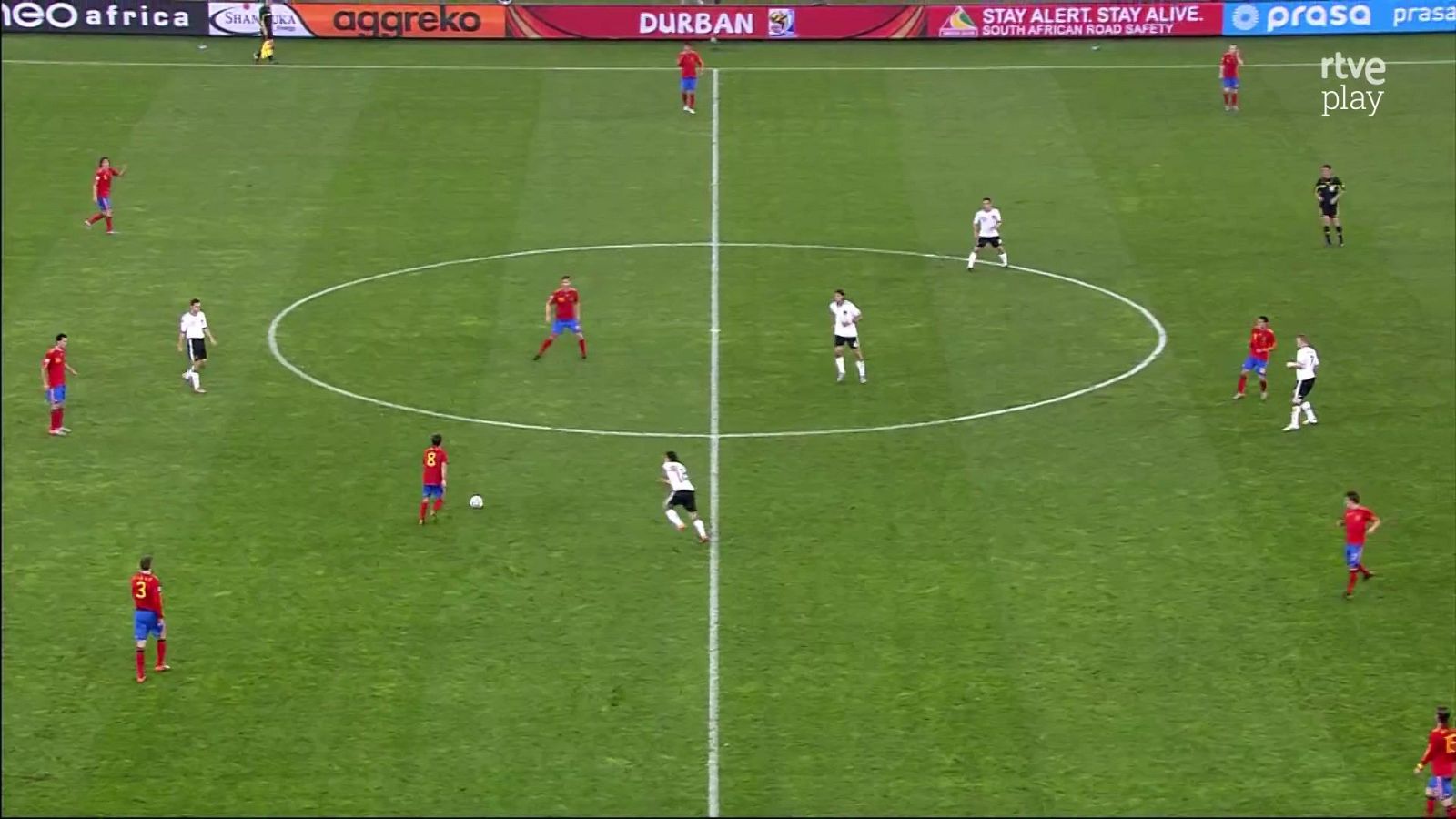 Fútbol - Copa Mundial de La FIFA Sudáfrica 2010. Semifinal: Alemania – España - Fútbol | Ver