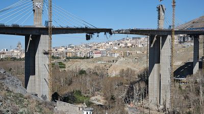 Informativo 24 horas - 20h - 03/04/26