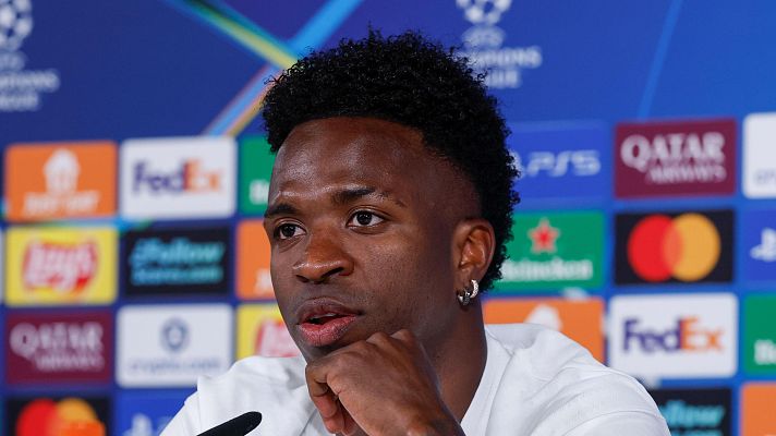 Vin�cius: "No pude conectar con lo que quer�a Xabi, con Arbeloa tengo conexi�n especial"