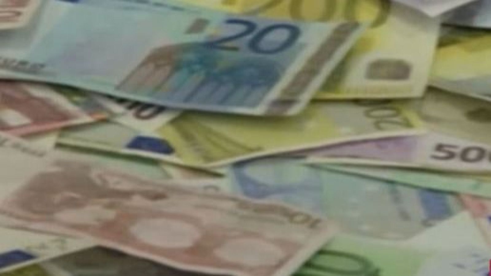 El testimonio de una mujer estafada y condenada por ejercer de 'mula bancaria' - Directo al grano | Ver