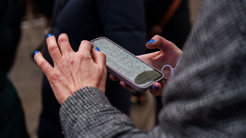 La Inteligencia Artificial dispara las estafas en España: 400.000 delitos al año