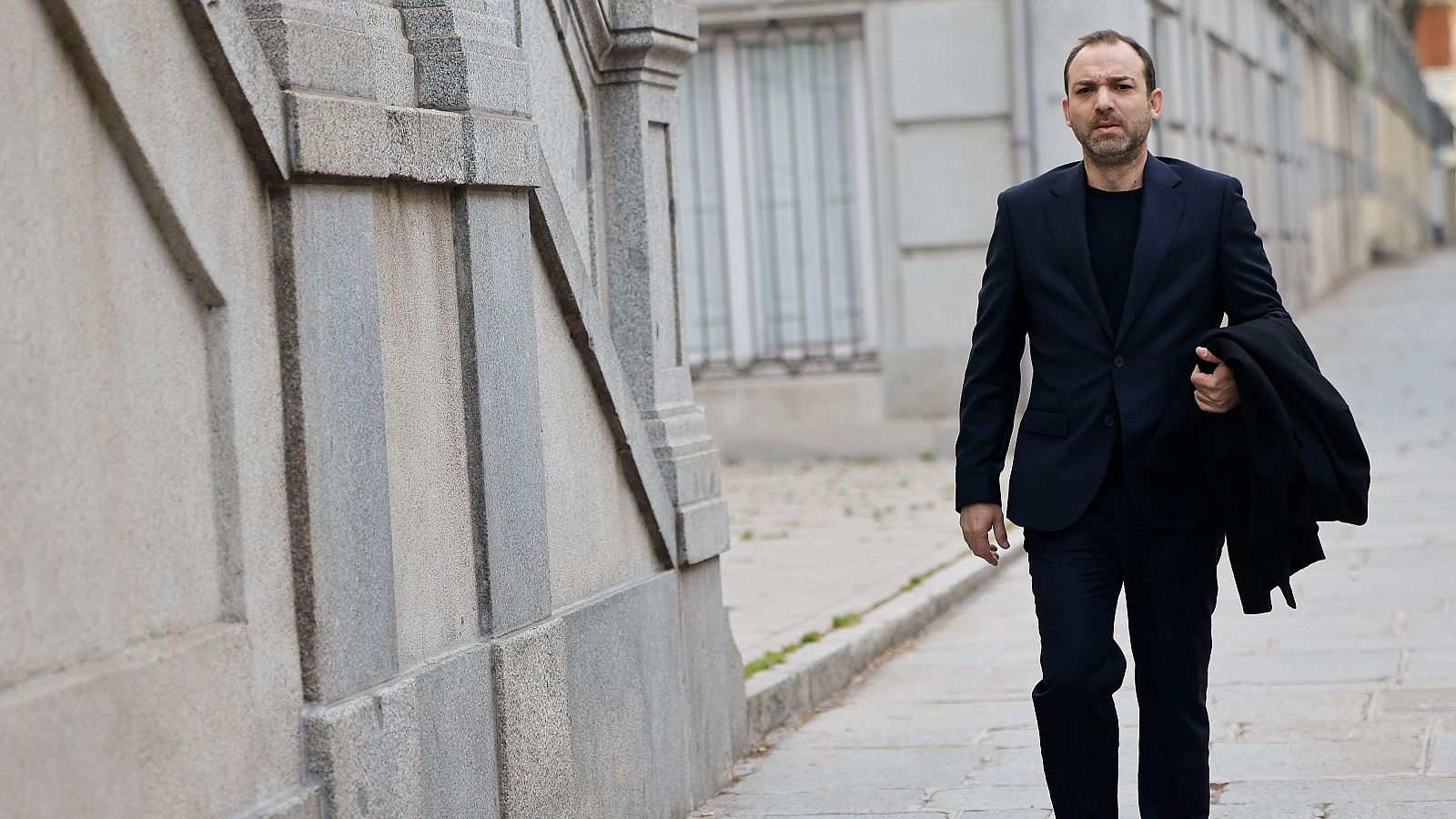 Víctor Ábalos niega en el juicio del caso Koldo haber sido "custodio" del dinero de nadie - Informativo 24h | Ver