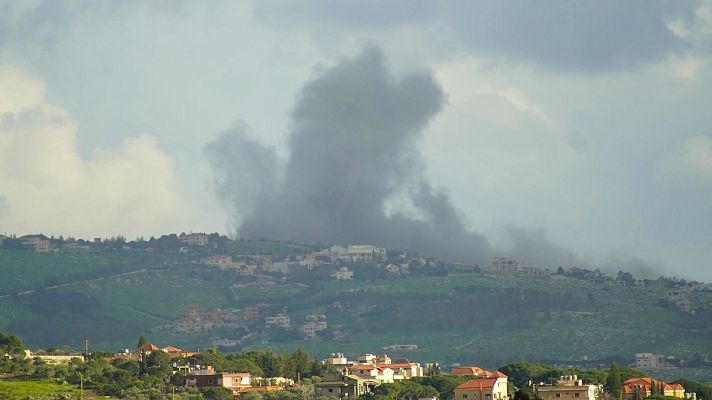 Telediario 1 - Un monasterio cristiano de Líbano acoge a musulmanes chiíes que huyen de los combates