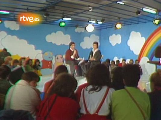  - María Asquerino, 'Anillos de Oro'