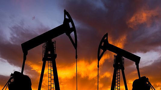 El IBEX 35 vive una de sus mejores jornadas del a�o y recupera los 18.000 puntos