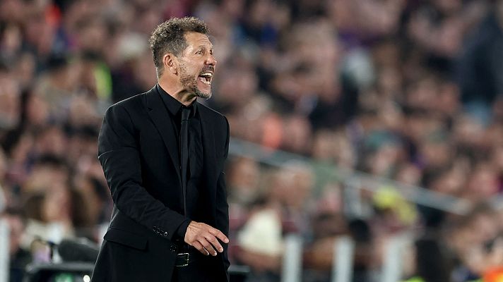 Fútbol - Simeone: "El árbitro interpretó lo mismo que Pubill porque es sentido común"