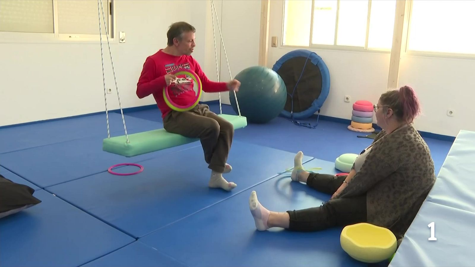 Salt estrena una sala sensorial pionera per a adults amb discapacitat intel·lectual