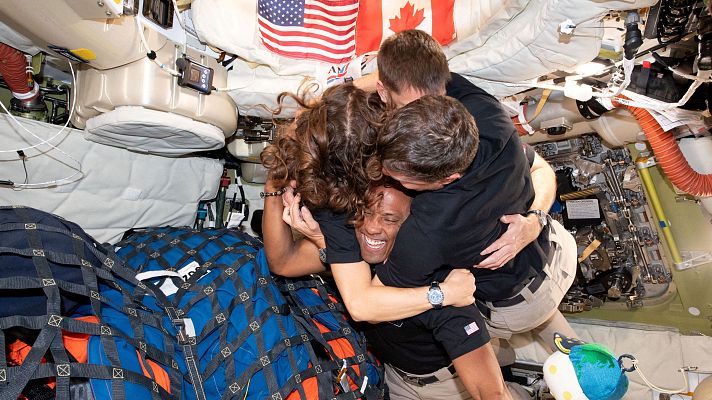 Telediario 1 - Artemis nos reconcilia