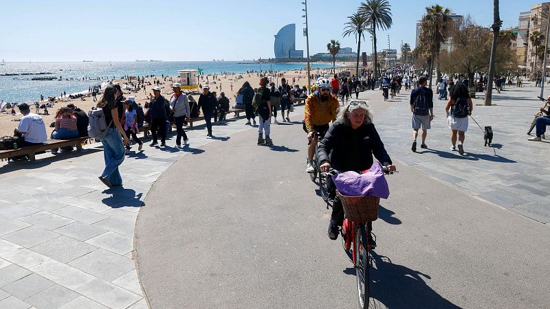 España vivirá una montaña rusa térmica durante este fin de semana - El tiempo | Ver