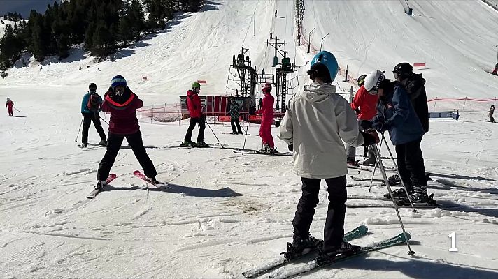 L'Informatiu - La Masella allarga la temporada d'esquí: afluència rècord i pistes obertes fins al maig