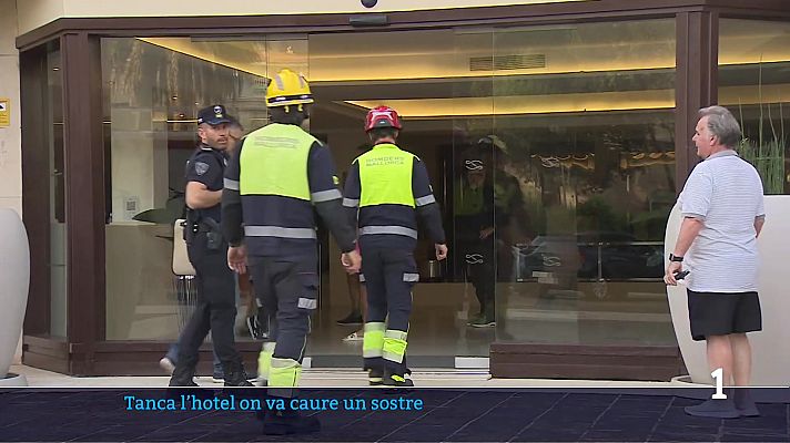 Informatiu Balear - S’enfonsa el menjador d’un hotel