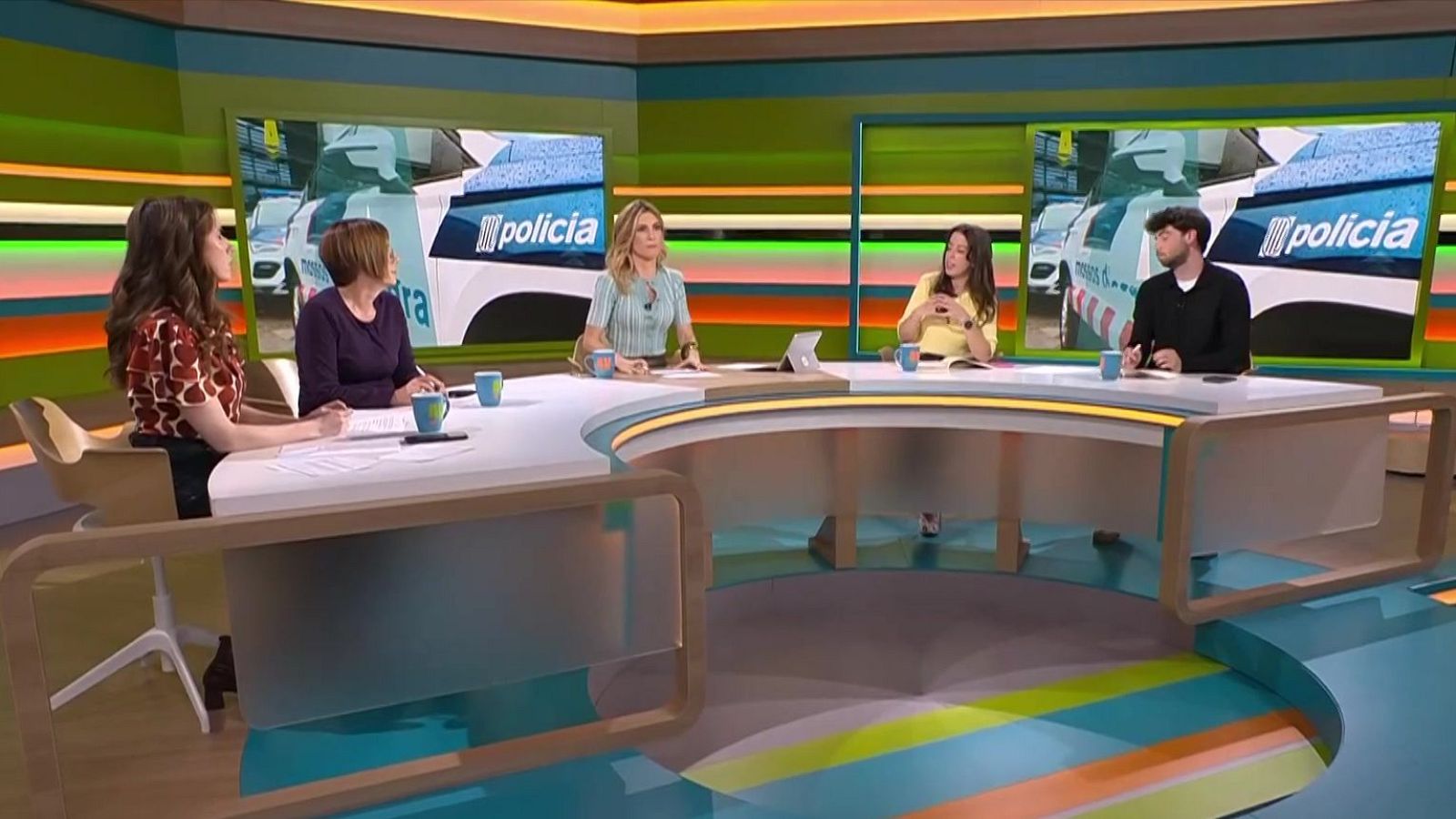 Reinserció, paneroles al bus i panots - L'Altaveu - L'altaveu | Veure