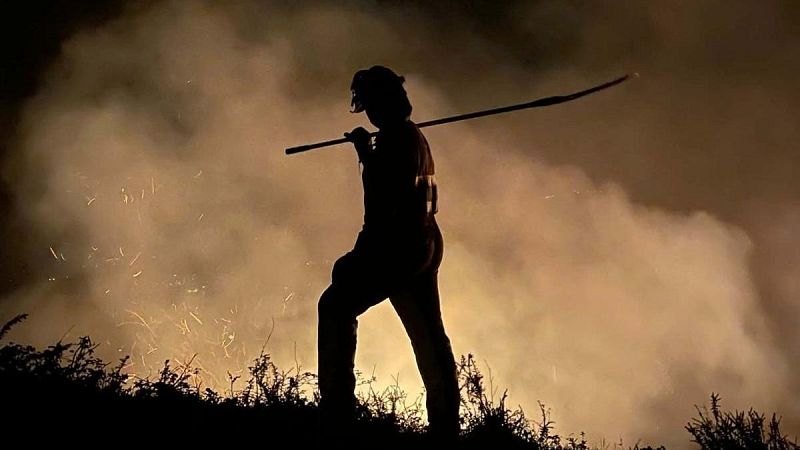 Las comunidades se preparan para prevenir incendios - Telediario 2 | Ver