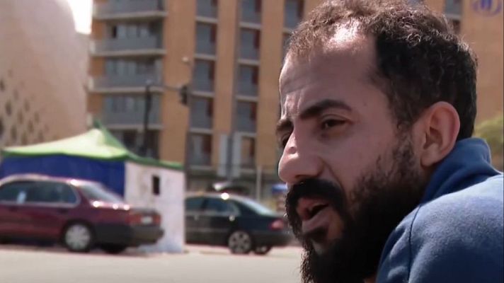 Telediario Fin de Semana - Omar y su familia forman parte del más de un millón de personas que huyen de los bombardeos en el Líbano