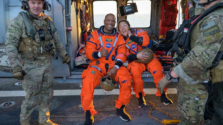 Telediario Fin de Semana - Telediario 2 en 4' - 11/04/26