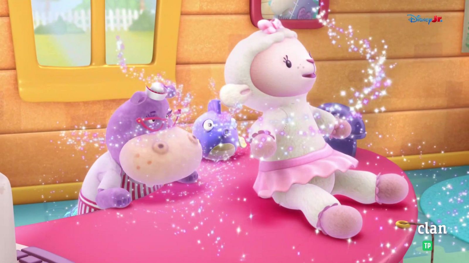 Doctora Juguetes - El rasgón que se oyó en todo el mundo - Doctora Juguetes | Ver