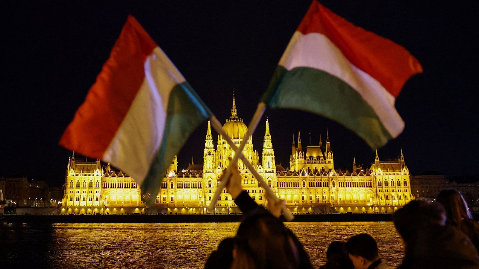 Informativo 24 horas - 20h - 12/04/26 - Fin de semana 24h | Ver