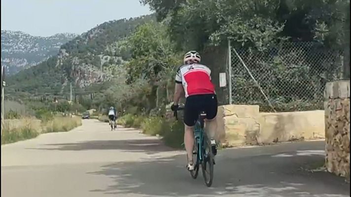 Informatiu Balear - Mallorca, el paradís del cicloturisme que incomoda els residents