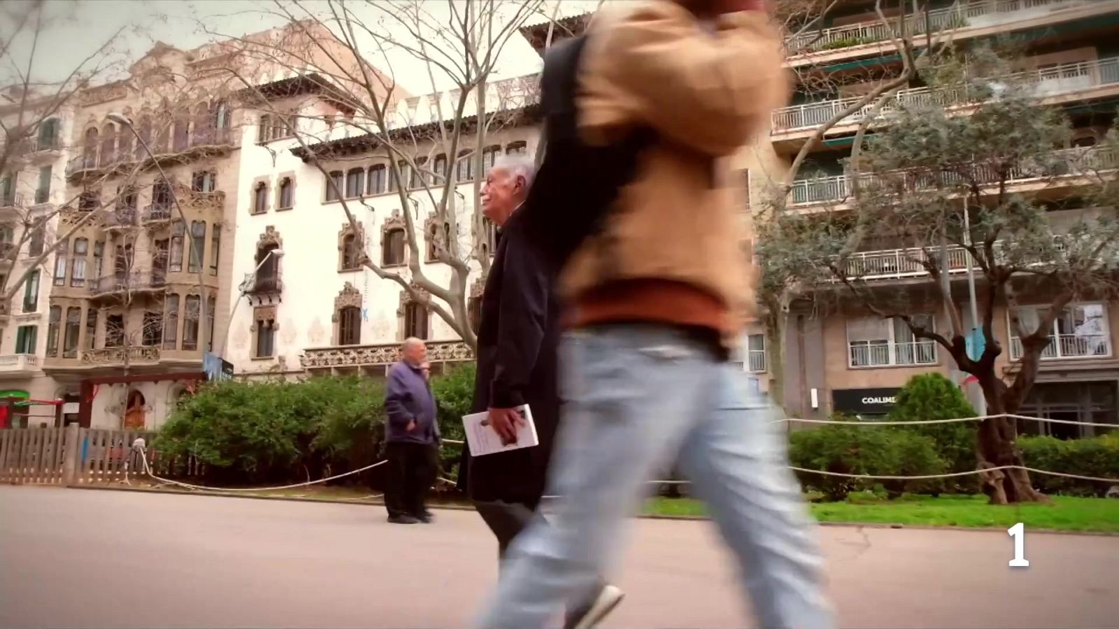 Torna el detectiu sense nom d'Eduardo Mendoza