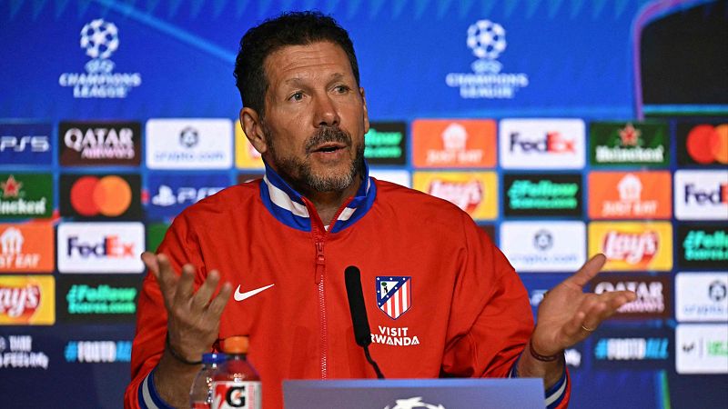 Simeone defiende a los árbitros: "Tienen una presión extrema" - Fútbol | Ver