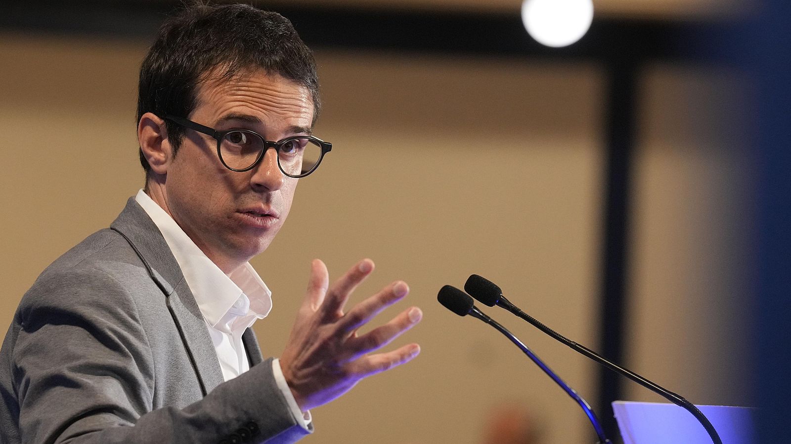 Otxandiano, portavoz de EH Bildu en el Parlamento Vasco,  aboga a pensar en las próximas generaciones poniendo el foco en vivienda y migración | RTVE Play - Ver ahora