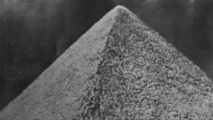 Más allá - El misterio de las pirámides