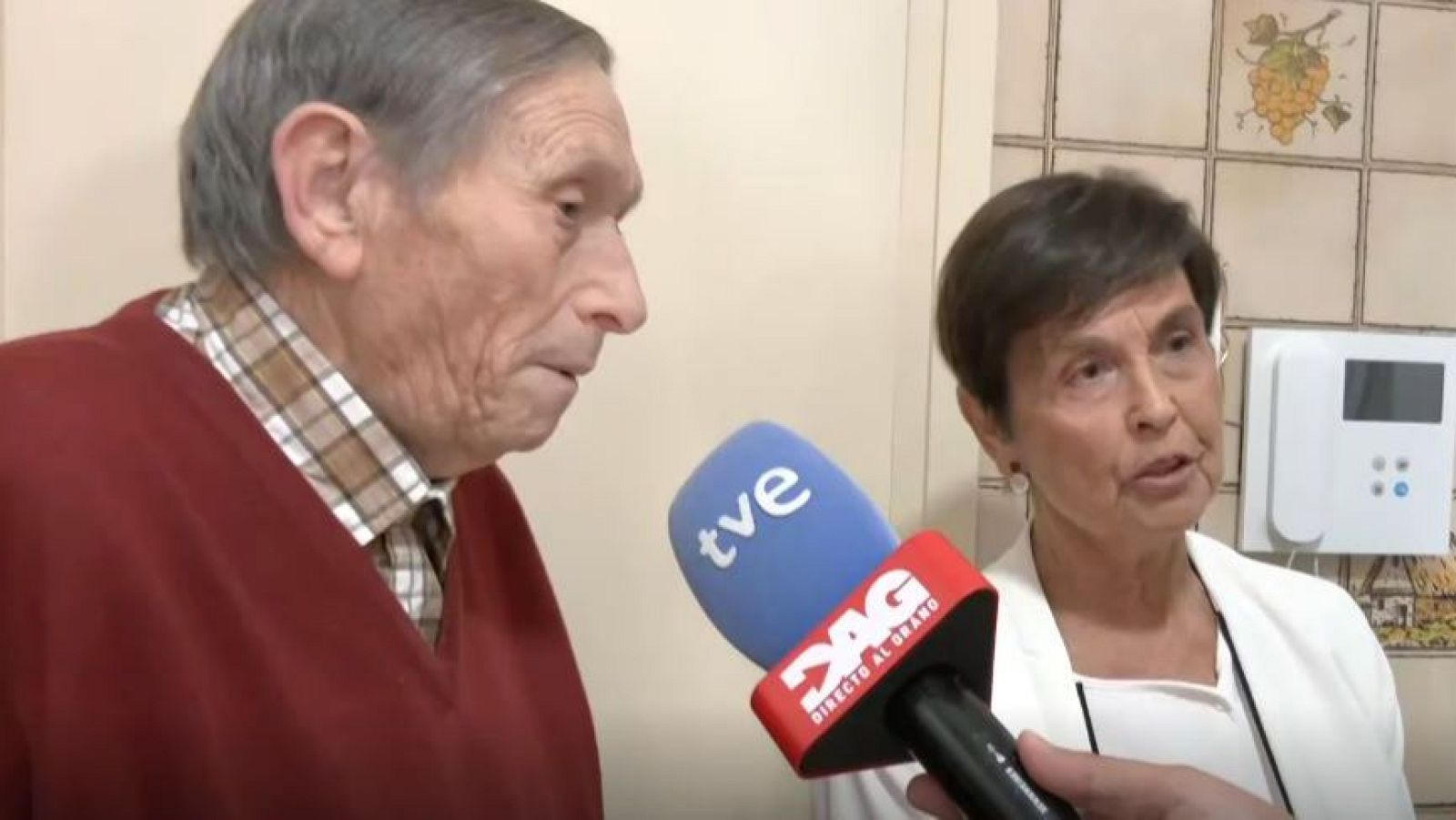 El Consejo General de Enfermería alerta sobre la mala alimentación de las personas mayores - Directo al grano | Ver