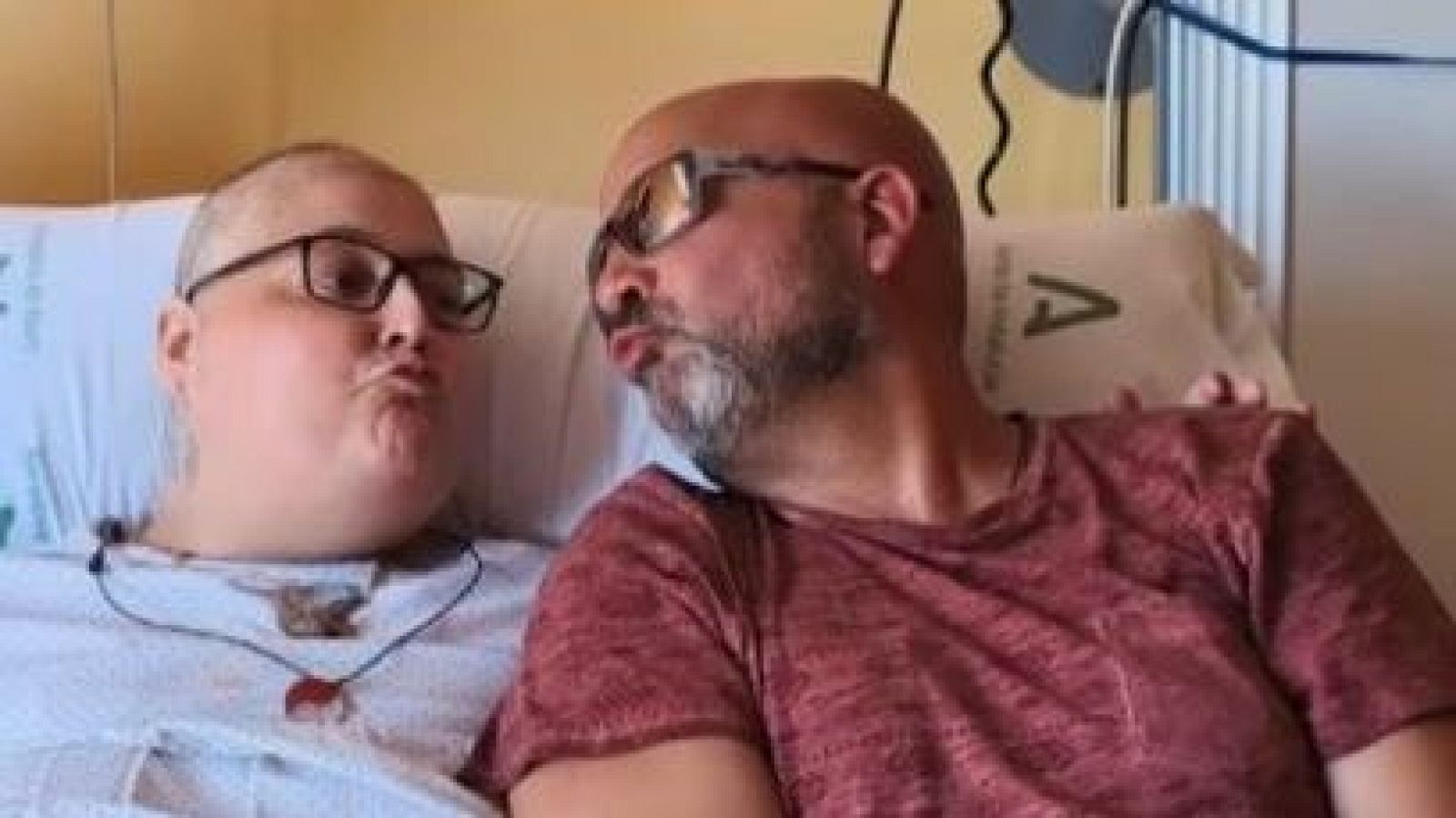 Negligencia médica: Una mujer en Sevilla fallece por un cáncer que tardaron 10 meses en diagnosticarle - Directo al grano | Ver