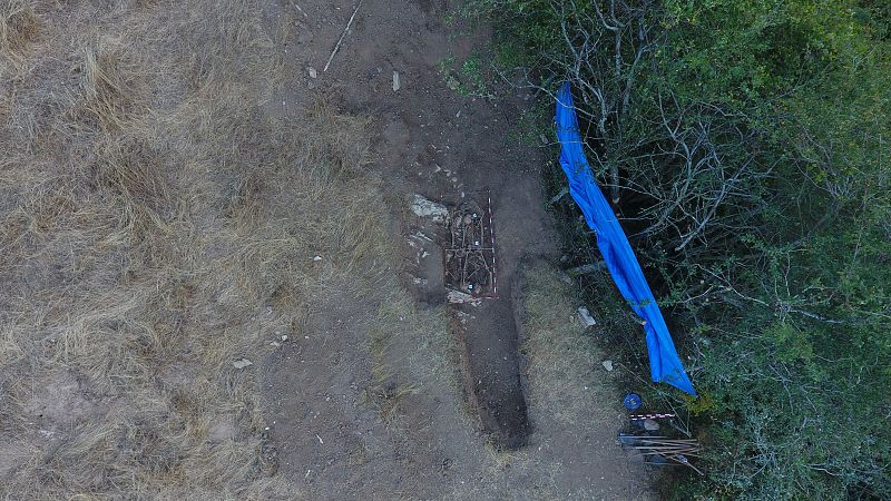 Exhumación de la fosa en el paraje de Patzaranzokoeta, en Usechi (Esteríbar, Navarra) | Ver ahora