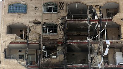 Los estragos visibles del conflicto en las calles de Teherán