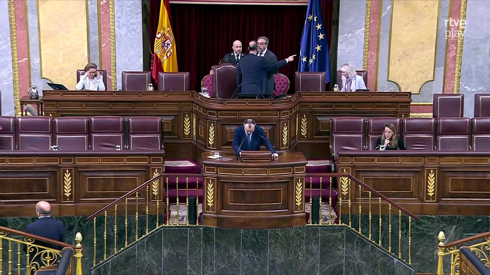 Telediario - 21 horas - 14/04/26 - Telediario 2 | Ver